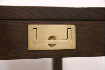 中古　カリモク　domani(ドマーニ)　ゴールドのカラーが映える落ち着いた雰囲気のサイドテーブル(ローテーブル、ナイトテーブル)(R-050902)