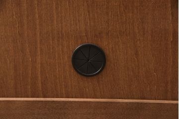 中古　美品　カリモク家具(karimoku)　存在感のある分厚い天板が印象的な和風テレビ台(ローボード、テレビボード)(R-050905)