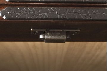 中古　美品　岩谷堂箪笥　かくし付き　仕切りが付いた引き出しが嬉しいワードローブ(洋服タンス、衣装タンス)(R-050907)