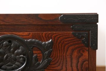 中古　美品　岩谷堂箪笥　菊幸作　ケヤキ材　引き出し2杯が嬉しい!力強い杢目が魅力のローボード(テレビボード、テレビ台、リビングボード、引き出し、チェスト)(R-050909)