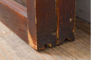 アンティーク建具　赤褐色の木肌が美しい、品が漂うガラス戸2枚セット(引き戸)(R-050910)