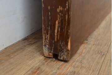 アンティーク建具　明治大正期　亀甲金網付き　深みのある色合いが魅力!和の風情あふれる格子蔵戸(きつね格子、狐格子、格子戸、マス目、升目、玄関戸、引き戸)(R-050912)