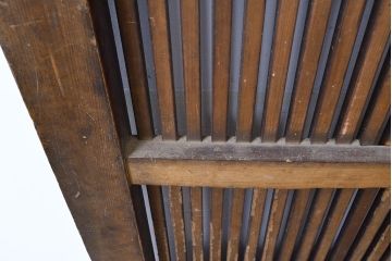 アンティーク建具　明治期　経年による風合いが味わい深い格子蔵戸1枚　(R-050913)