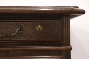 中古　美品　カリモク家具(karimoku)　DOMANI(ドマーニ)　QUEENS LIFE(クイーンズライフ)シリーズ　クラシカルな佇まいが魅力のプレジデントデスク(両袖机、在宅ワーク、在宅用ワークデスク)(定価約35万円)(R-050914)