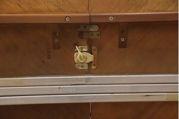中古　美品　DREXEL HERITAGE(ドレクセルヘリテイジ)　Et Cetera(エトセトラ)　優雅な雰囲気を漂わせるダイニングテーブル(エクステンションテーブル、机)(定価約90万円)(R-050917)