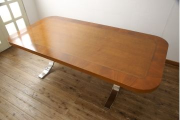 中古　美品　イタリア製　IDC大塚家具取扱い品　特大!存在感のある高級ダイニングテーブル(ミーティングテーブル)(定価約80万円)(R-050920)