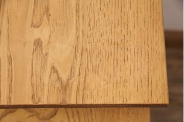中古　美品　「頑固おやじ」取扱い　総栗無垢材　温かい雰囲気が魅力のシンプルなスリッパ入れ(収納棚)(R-050925)