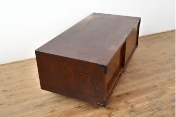 中古　美品　岩谷堂箪笥　菊幸作　ケヤキ材　左右対称の杢目が目を引くローボード(テレビボード、テレビ台、リビングボード)(R-050940)