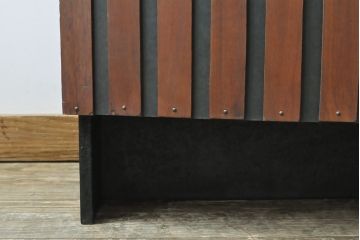 デンマークヴィンテージ　希少品!個性的な佇まいが目を引くモダンなカウンターテーブル(バーカウンター、デスク、在宅ワーク、在宅用、ビンテージ)(R-050948)