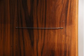 デンマークヴィンテージ　赤みがかったローズウッド材の木肌が美しいシンプルなシェルフ(棚、収納棚、本棚、ビンテージ)(R-050950)