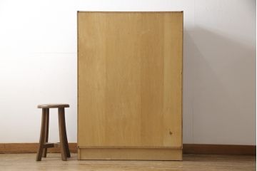 デンマークヴィンテージ　赤みがかったローズウッド材の木肌が美しいシンプルなシェルフ(棚、収納棚、本棚、ビンテージ)(R-050950)