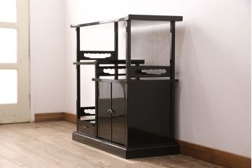中古　未使用　展示品　超美品!深く艶のある黒が美しい輪島塗りの飾り棚(茶棚)(R-050953)