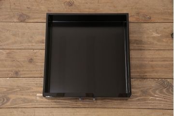 中古　未使用　展示品　超美品!深く艶のある黒が美しい輪島塗りの飾り棚(茶棚)(R-050953)