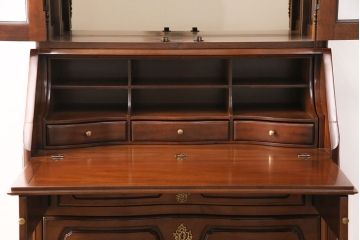 中古　美品　アメリカ製　センチュリー社(CENTURY)　サァラ麻布取り扱い品　エレガントな佇まいが魅力のビューローブックケース(本箱、キャビネット、ワークデスク、在宅ワーク、在宅用)(定価約190万円)(R-050960)