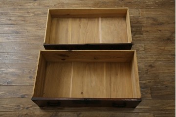 和製アンティーク　前面ケヤキ材　お部屋に取り入れやすい幅狭のサイズが魅力的な仙台箪笥　(R-050963)