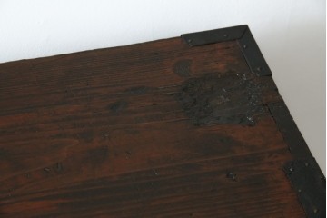 和製アンティーク　前面ケヤキ材　お部屋に取り入れやすい幅狭のサイズが魅力的な仙台箪笥　(R-050963)