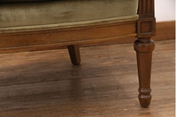 中古　DREXEL HERITAGE(ドレクセルヘリテイジ)　くすみがかったグリーンカラーが落ち着いた雰囲気を醸し出すイージーチェア(1人掛けソファ)(定価約50万円)(R-050967)