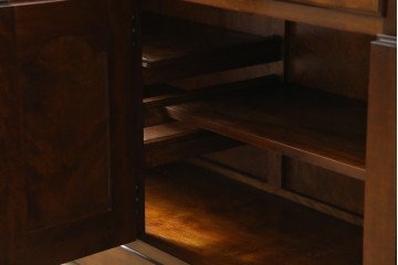 中古　美品　松本民芸家具　和・洋どちらの空間にも合わせやすいシックなサイドボード　(R-050977)