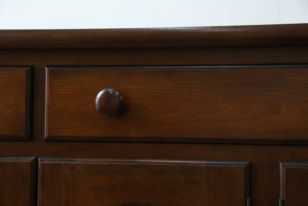 中古　美品　松本民芸家具　和・洋どちらの空間にも合わせやすいシックなサイドボード　(R-050977)