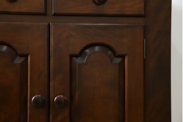 中古　美品　松本民芸家具　和・洋どちらの空間にも合わせやすいシックなサイドボード　(R-050977)