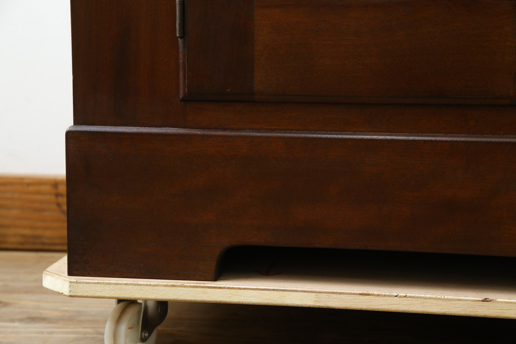 中古　美品　松本民芸家具　和・洋どちらの空間にも合わせやすいシックなサイドボード　(R-050977)