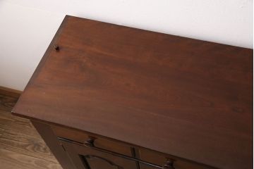 中古　美品　松本民芸家具　和・洋どちらの空間にも合わせやすいシックなサイドボード(収納棚、戸棚、カウンターテーブル、キャビネット)(R-050977)