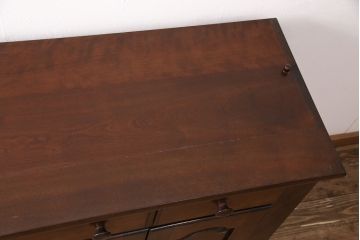 中古　美品　松本民芸家具　和・洋どちらの空間にも合わせやすいシックなサイドボード(収納棚、戸棚、カウンターテーブル、キャビネット)(R-050977)