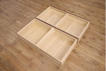 中古　美品　落ち着いた空間づくりにおすすめ!上品な雰囲気を醸しだす民芸箪笥のローボード(テレビ台、テレビボード、リビングボード)(R-050978)