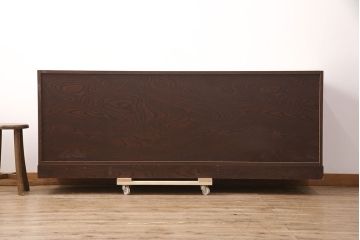 中古　美品　天板リメイク　落ち着いた空間づくりにおすすめ!上品な佇まいが魅力の民芸箪笥ローボード(ローチェスト、テレビ台、テレビボード、リビングボード)(R-050980)