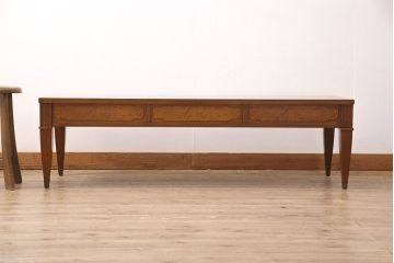 中古　美品　マホガニー材　DREXEL HERITAGE(ドレクセルヘリテイジ)　Triune(トライユン)　カクテルテーブル(センターテーブル、リビングテーブル)(定価約21万円)(R-050981)