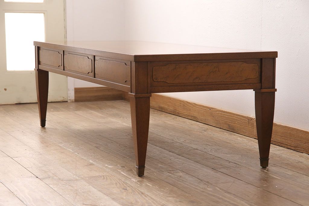 中古　美品　マホガニー材　DREXEL HERITAGE(ドレクセルヘリテイジ)　Triune(トライユン)　カクテルテーブル(センターテーブル、リビングテーブル)(定価約21万円)(R-050981)