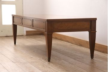 中古　美品　マホガニー材　DREXEL HERITAGE(ドレクセルヘリテイジ)　Triune(トライユン)　カクテルテーブル(センターテーブル、リビングテーブル)(定価約21万円)(R-050981)