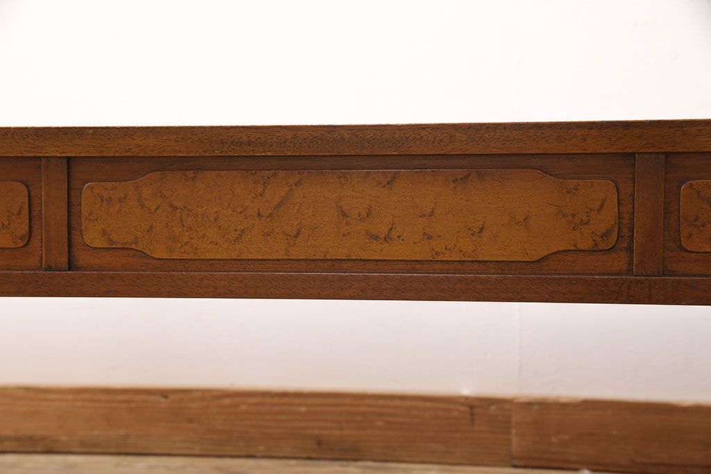 中古　美品　マホガニー材　DREXEL HERITAGE(ドレクセルヘリテイジ)　Triune(トライユン)　カクテルテーブル(センターテーブル、リビングテーブル)(定価約21万円)(R-050981)