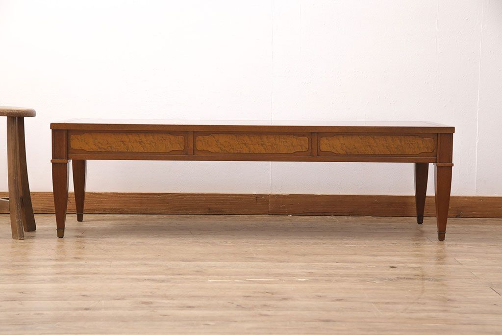 中古　美品　マホガニー材　DREXEL HERITAGE(ドレクセルヘリテイジ)　Triune(トライユン)　カクテルテーブル(センターテーブル、リビングテーブル)(定価約21万円)(R-050981)