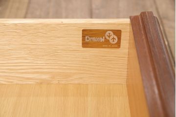 中古　美品　DREXEL HERITAGE(ドレクセルヘリテイジ)　FRANCESCA(フランチェスカ)シリーズ　優美な佇まいの電話台(サイドテーブル、ナイトテーブル、エンドテーブル)(定価約30万円)(R-050982)