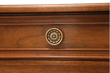 中古　美品　DREXEL HERITAGE(ドレクセルヘリテイジ)　FRANCESCA(フランチェスカ)シリーズ　優美な佇まいの電話台(サイドテーブル、ナイトテーブル、エンドテーブル)(定価約30万円)(R-050982)