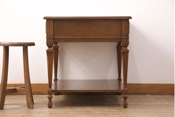 中古　美品　DREXEL HERITAGE(ドレクセルヘリテイジ)　FRANCESCA(フランチェスカ)シリーズ　優美な佇まいの電話台(サイドテーブル、ナイトテーブル、エンドテーブル)(定価約30万円)(R-050983)