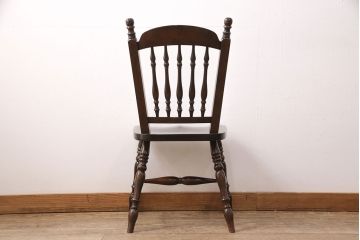 中古　美品　松本民芸家具　クラシカルなダイニングづくりにぴったりの安川式スピンドルチェア(ダイニングチェア、椅子)(R-050985)