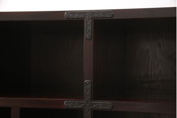 中古　超美品　特注　岩谷堂箪笥　シンプルながらもどこか威厳を漂わせる収納棚(マス目棚、本棚、レコードラック)(R-050988)