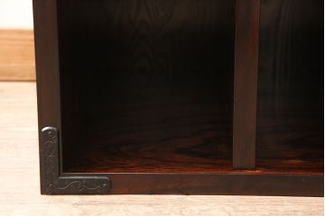 中古　超美品　特注　岩谷堂箪笥　シンプルながらもどこか威厳を漂わせる収納棚(マス目棚、本棚、レコードラック)(R-050988)