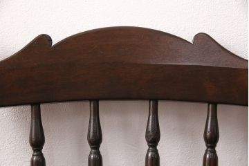 中古　松本民芸家具　16型スピンドルチェア　ゆったりと座れるダイニングチェア(板座チェア、椅子)(R-050993)