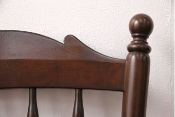 中古　松本民芸家具　16型スピンドルチェア　ゆったりと座れるダイニングチェア(板座チェア、椅子)(R-050994)