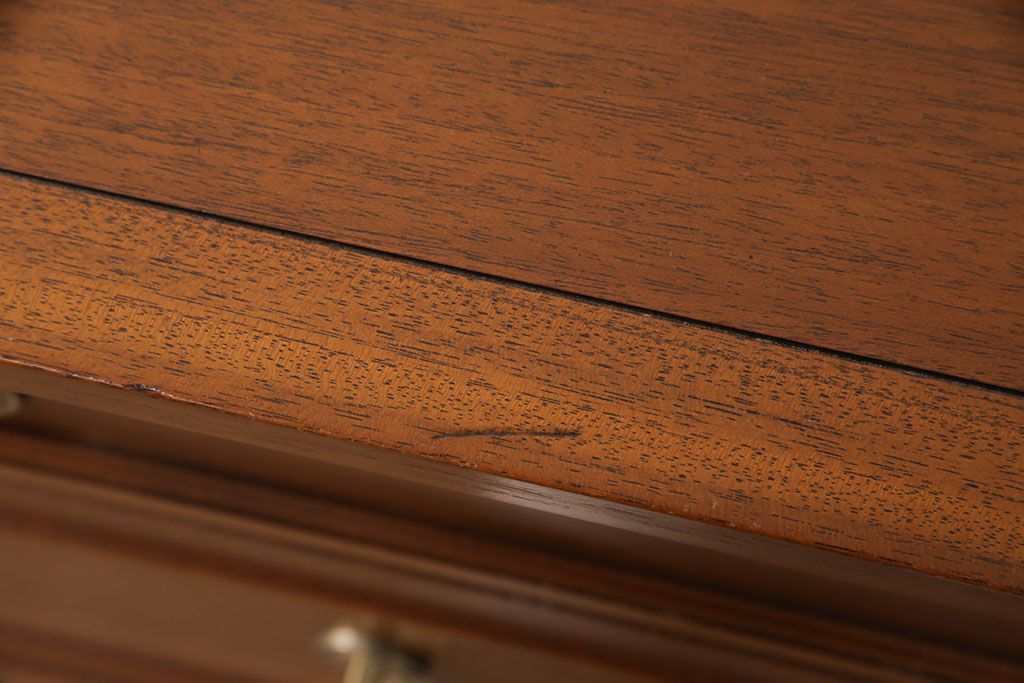 中古　美品　DREXEL HERITAGE(ドレクセルヘリテイジ)　Triune(トライユン)　気品あふれる佇まいが魅力のマホガニー材製サイドボード(チェスト、引き出し)(定価約70万円)(R-050995)