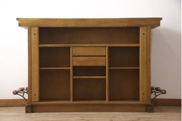 中古　カリモク家具(karimoku)　希少モデル!アンティーク風のバーカウンターセット(収納棚、キャビネット、店舗什器)(R-051007)