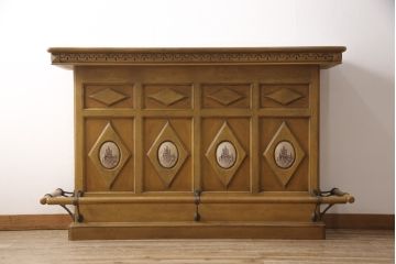 中古　カリモク家具(karimoku)　希少モデル!アンティーク風のバーカウンターセット(収納棚、キャビネット、店舗什器)(R-051007)