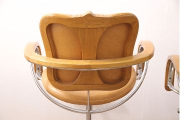 ジャンク品　ナラ材　背もたれなどの凝ったつくりがお洒落なカットチェア3脚セット(スタイリングチェア、バーバーチェア、回転イス)(R-051008)