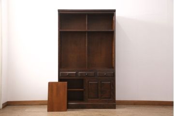 中古　北海道民芸家具　レトロモダンな空間づくりにおすすめのキャビネット(カップボード、食器棚、収納棚)(R-051019)