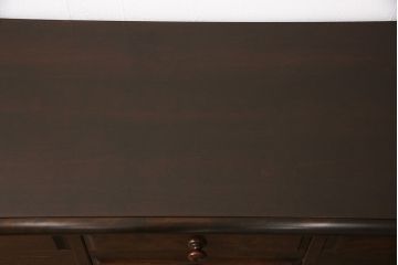 中古　北海道民芸家具　天板付きリメイク　収納力抜群!落ち着いた空間づくりにおすすめのサイドボード(収納棚、リビングボード)(R-051021)