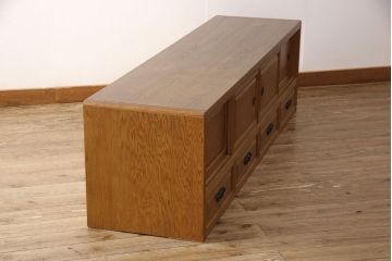 中古　国産高級家具　屋久杉・中桐材　上品な屋久杉の杢目が上質な空間づくりに活躍するローボード(テレビ台、収納棚、戸棚)(R-051022)