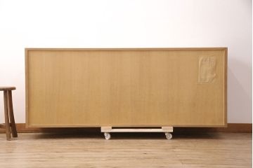中古　国産高級家具　屋久杉・中桐材　上品な屋久杉の杢目が上質な空間づくりに活躍するローチェスト(サイドボード、テレビ台、引き出し)(R-051023)